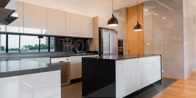 Vana Residence Sukhumvit 26 (4b 440sqm 300k)-9