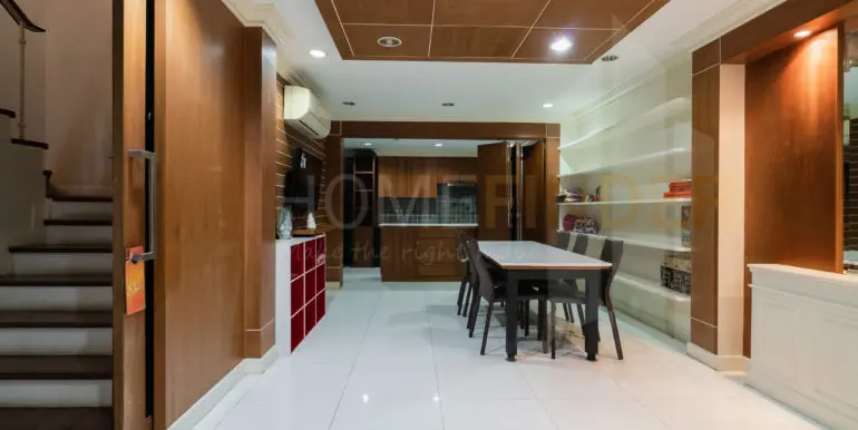 Baan Krang Krung Thonglor (4b 350sqm 85k)-2