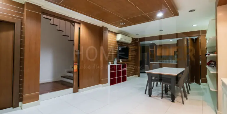 Baan Krang Krung Thonglor (4b 350sqm 85k)