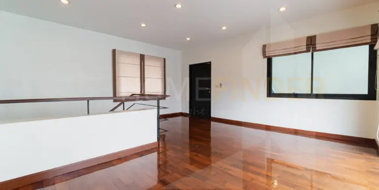 Baan Sasida (3bed 230sqm 85k)-21
