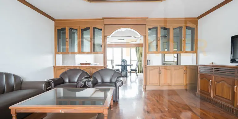 Regent on Park1 (3bed 250sqm 55k)-3
