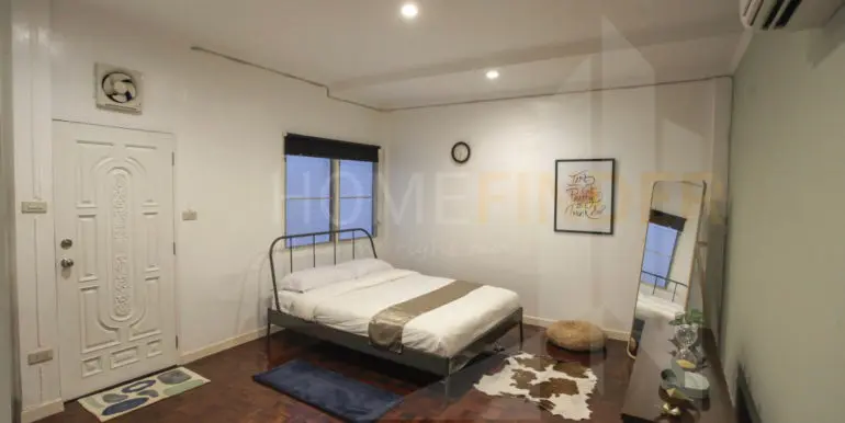 Townhome Ploenchit (4bed 500sqm 65k)-5