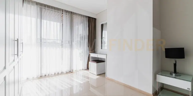 The Lakes (3bed 175sqm 100k)-13