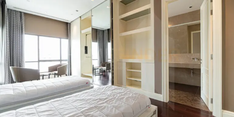 Le Raffine Sukhumvit 39 (3bed 365sqm 185k,73mb)-23