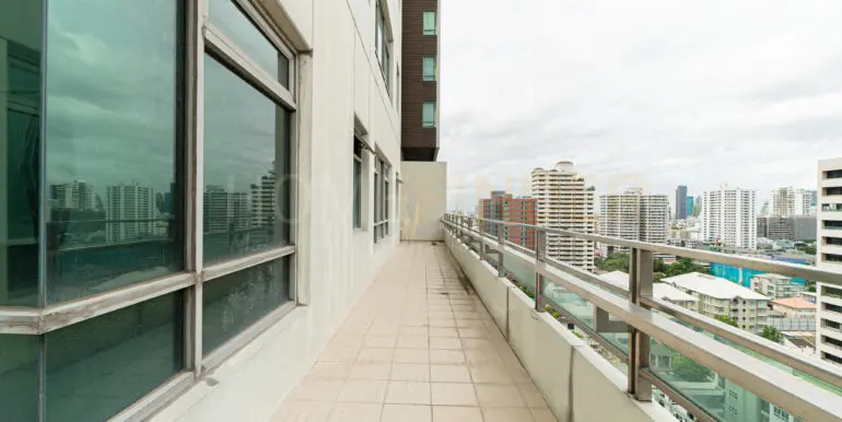 The Madison (3bed 227sqm 38mb)-24