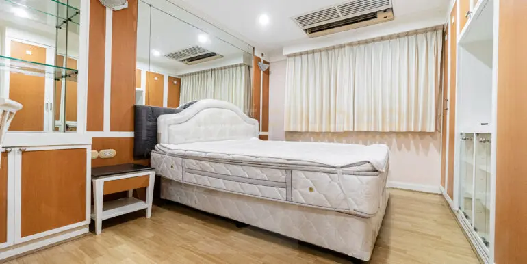 Top View (3bed 130sqm 40k)-10
