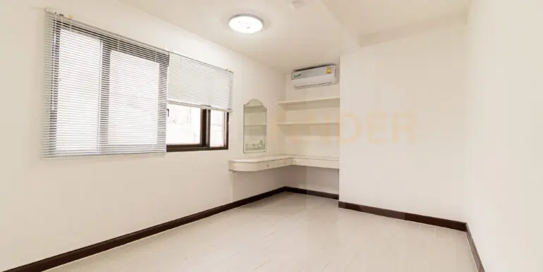 Top View (3bed 140sqm 40k)-9