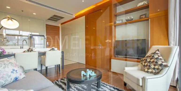 1) Living Room+