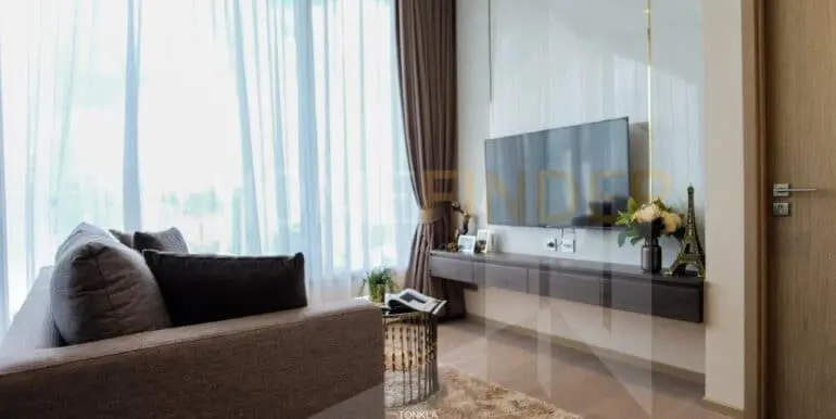 Living Room1+