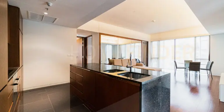 Hansar Residences (2bed 110sqm 100k)