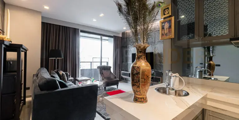 M Silom (1bed)-2