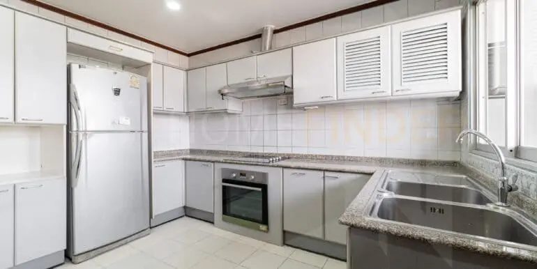 Regent on the park 2 (3bed 250sqm 60k)-16
