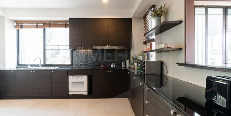 Ploenruedee Residence (Duplex 4bed)-20