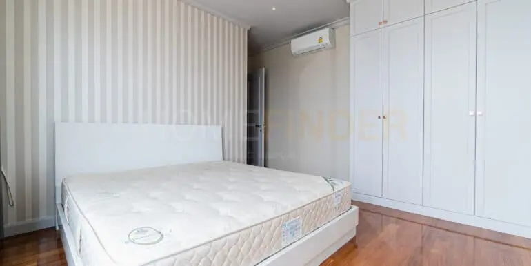 Hampton Thonglor-29