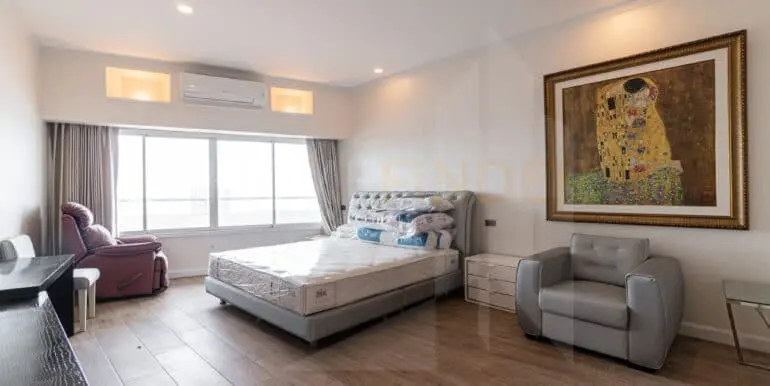 Bangkok River Marina Penthouse-35