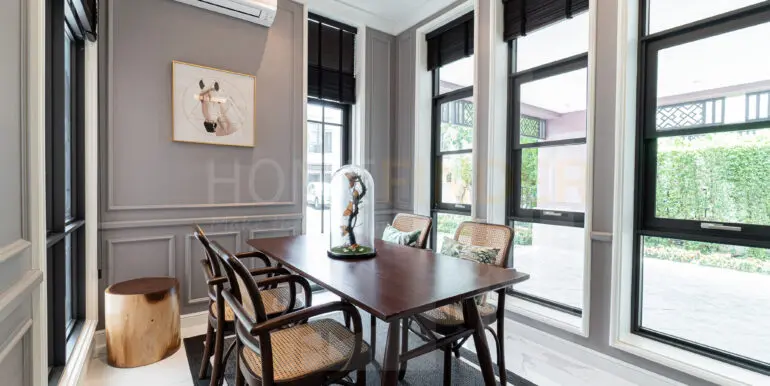 Chewawan Pinklao-Sathorn (Pannarai)-24