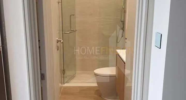 4Quin condo 1b1b
