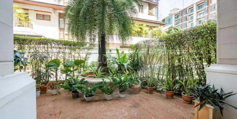 5La Vie En Rose Place 193Sqm 3B3BR