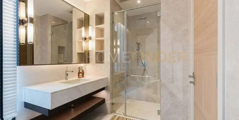 6Sindhorn Residence1b1b