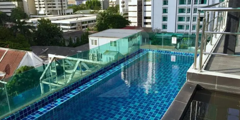 AvatarResSuk7-2BR105sqm-05