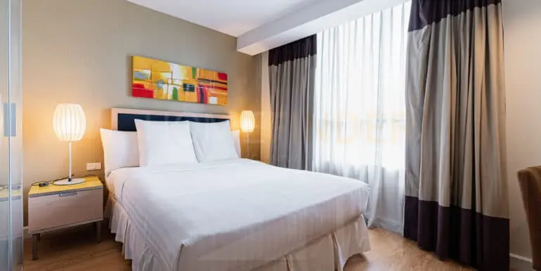 Urbana Langsuan (2bed 90sqm 65k)-6
