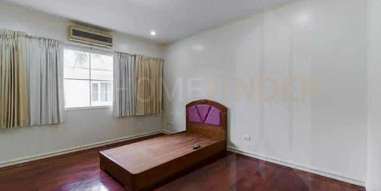 Laddawan Sukhumvit 103-20