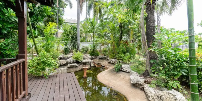 Laddawan Sukhumvit 103-54