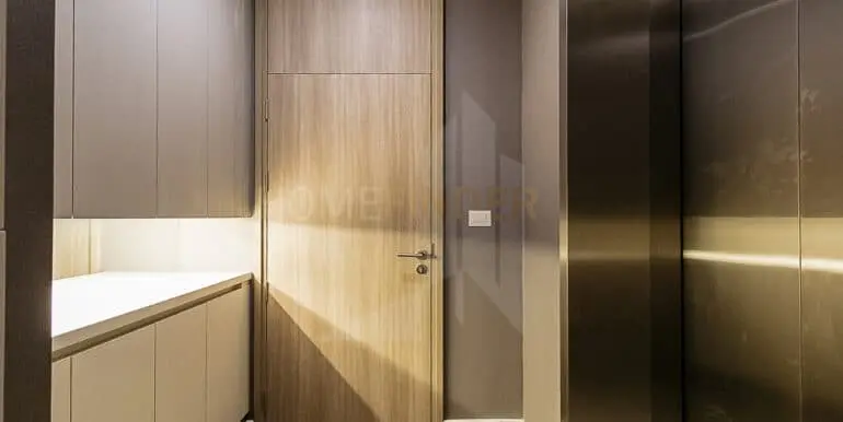 Noble Ploenchit - 1BR 55sqm FL20C-06