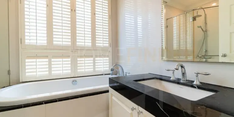 Royce Private Residences (2bed)-15