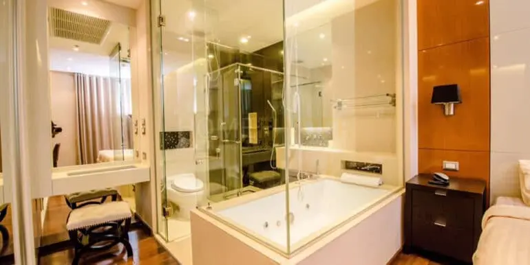 The Address Sukumvit 28-1BR52sqmFL15-06