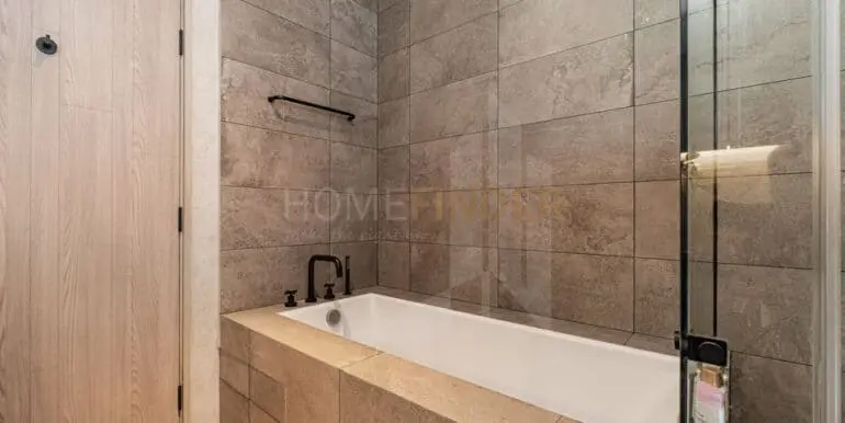 The Lofts Asoke-2BR1WC75sqmFL12-07