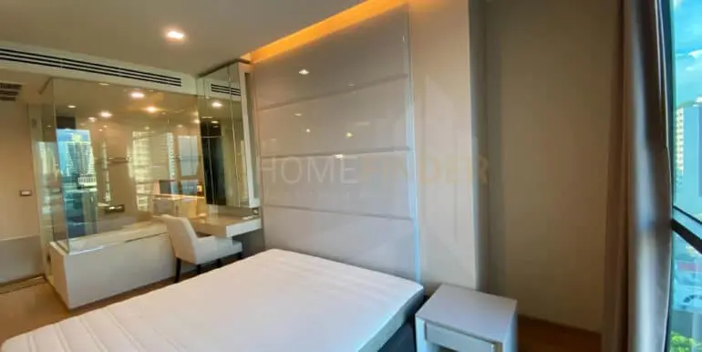 TheAddressSathorn-1BR46.5sqmFL12A-03