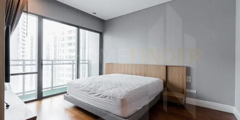Bright Sukhumvit 24 (3Duplex)-25