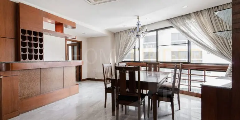 The president park sukhumvit 24 (3bed)-9