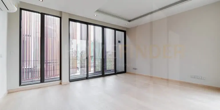 Arna Ekkamai 65 (57-69 sq.wa-)-46
