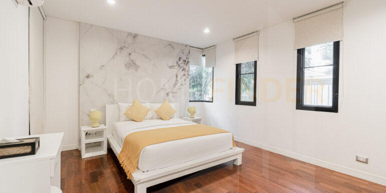 Benviar Tonson Residence (3b 255sqm 150k)-25