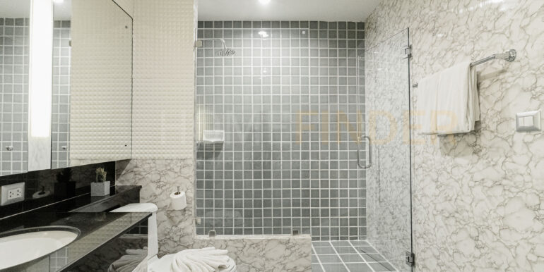 Benviar Tonson Residence (4b 300sqm 115k)-19