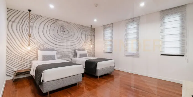 Benviar Tonson Residence (6b 900sqm 300k)-23