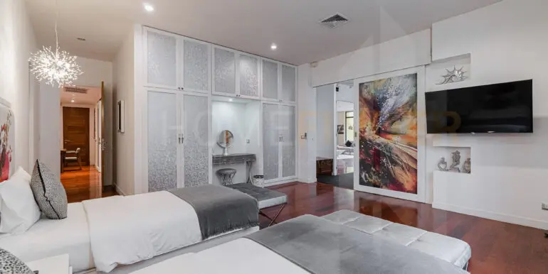 Benviar Tonson Residence (6b 900sqm 300k)-56