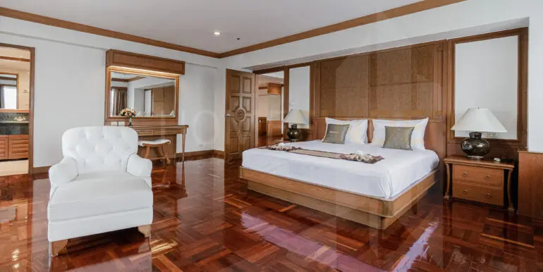 Centre Point Residence Phromphong Bangkok (4bed)-38