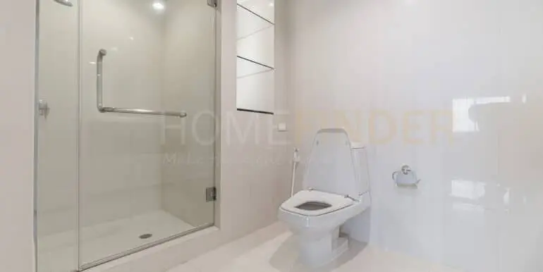 Centre Point Residence Phromphong Bangkok (4bed)-42