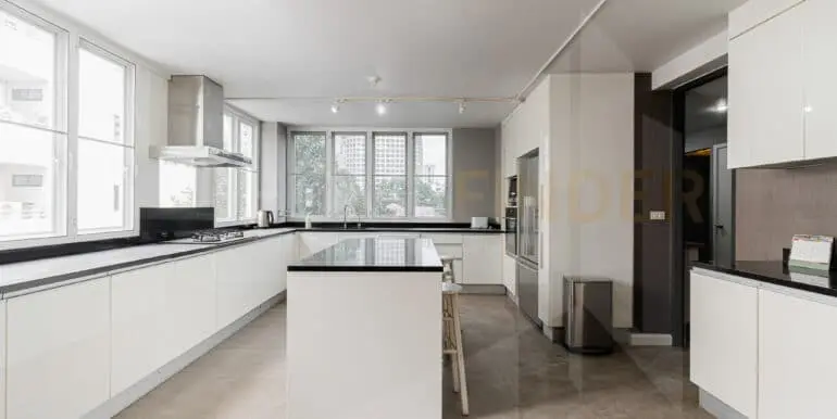 Pikul Place Condominium (3bed 260sqm)-11