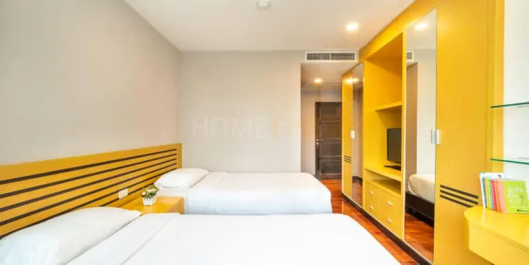 APSuitesSuk33-3BR200sqm-05