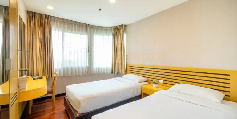 APSuitesSuk33-3BR200sqm-07