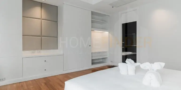 Royal Residence Park (penthouse)-23