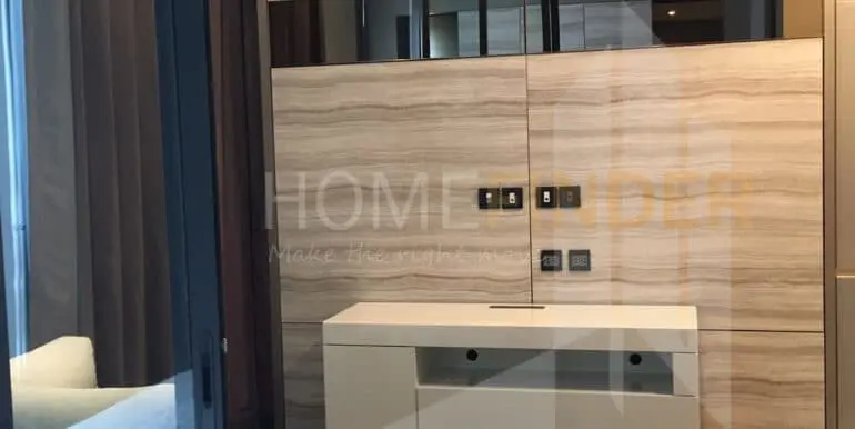 The Esse at Singha Conplex - 1BR1WC35sqm - 02