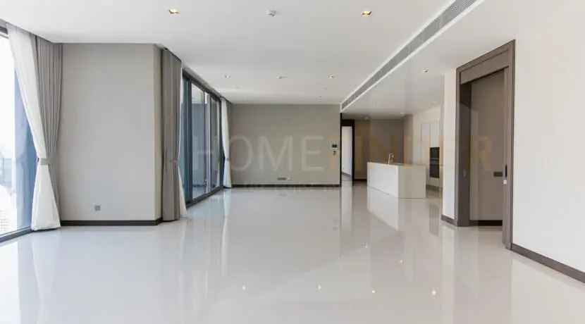 Q 1 Sukhumvit (3b)-94