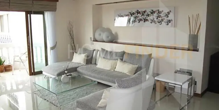 RoyalCastlePattanakarn - 3BR3WC215sqm - 01