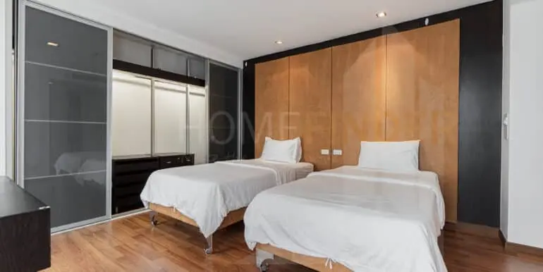 Park Thonglor Tower-52