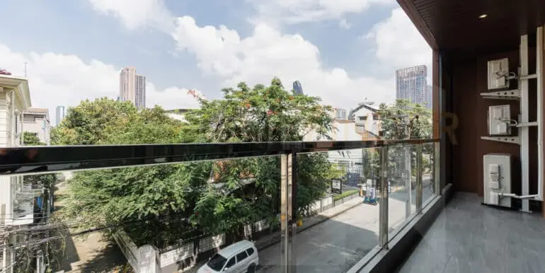 Baan Santisuk Sukhumvit 38 (2bed)-16